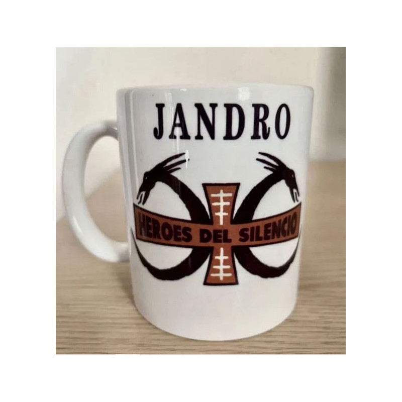 Taza Héroes del Silencio Senderos de Traición personalizada con el nombre. Regalo ideal para cumpleaños
