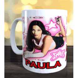 Taza Emilia Mernes personalizada con el nombre