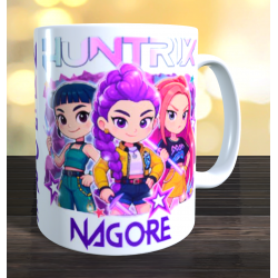 Taza personalizada K-Pop Demon Hunters con el nombre que quieras. Un regalo ideal para los seguidores de la popular película.