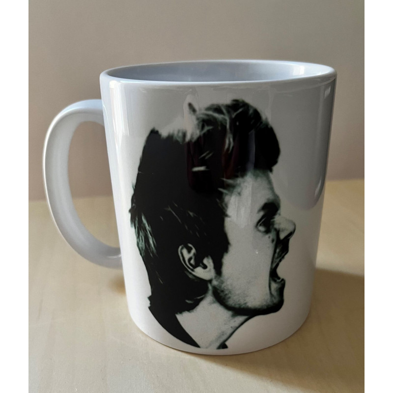 Taza Dani Matín personalizada con el nombre que quieras