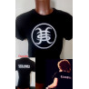 Camiseta Héroes del Silencio Tour 2007 similar a la que llevaba Bunbury con el nombre de la ciudad en la espalda