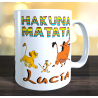 Taza El Rey león hakuna matata personalizada con el nombre